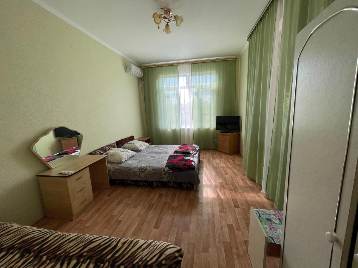 Hotel Гостевой Дом Светлана Leselidze Zewnętrze zdjęcie